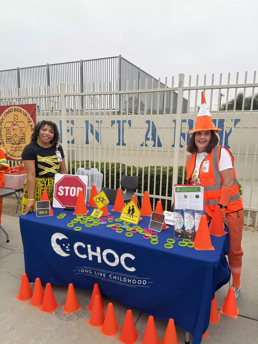 Berna Niño and Amy Frias at Walk to School Day at Wilson Elementary in Costa Mesa on Oct. 8, 2025. (Courtesy of Safe Kids Orange County)